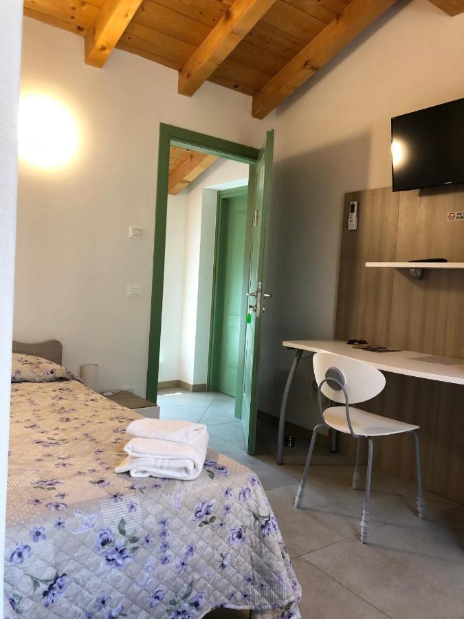 卡斯特努沃德加尔达 La Casa Della Ada酒店 外观 照片